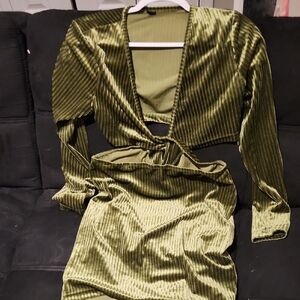 SHEIN Olive Green Long Sleeve Dress